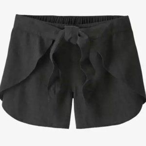 Women's Patagonia Garden Island Shorts in Ink Black -- Size Medium
